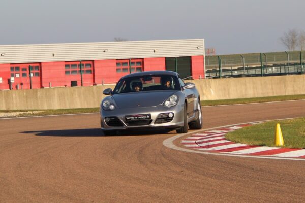 Cours de pilotage sur Porsche Cayman S