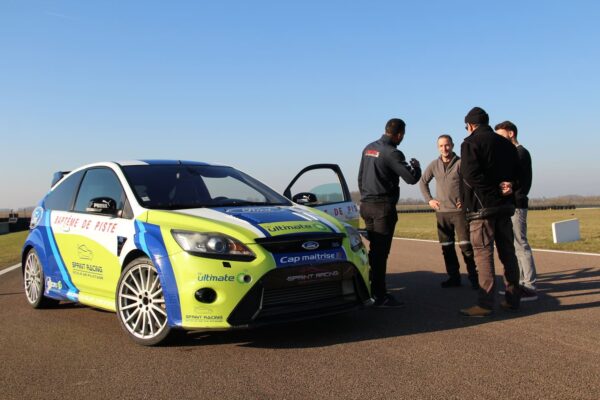 Stage de perfectionnement à la conduite - Ford Focus RS