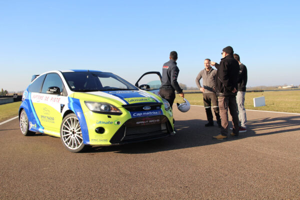 Stage de perfectionnement à la conduite - Ford Focus RS