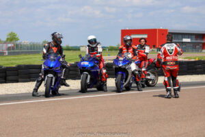 LFGMOTO STAGE DE PILOTAGE VIP journée 1, 2 ou 5 pers